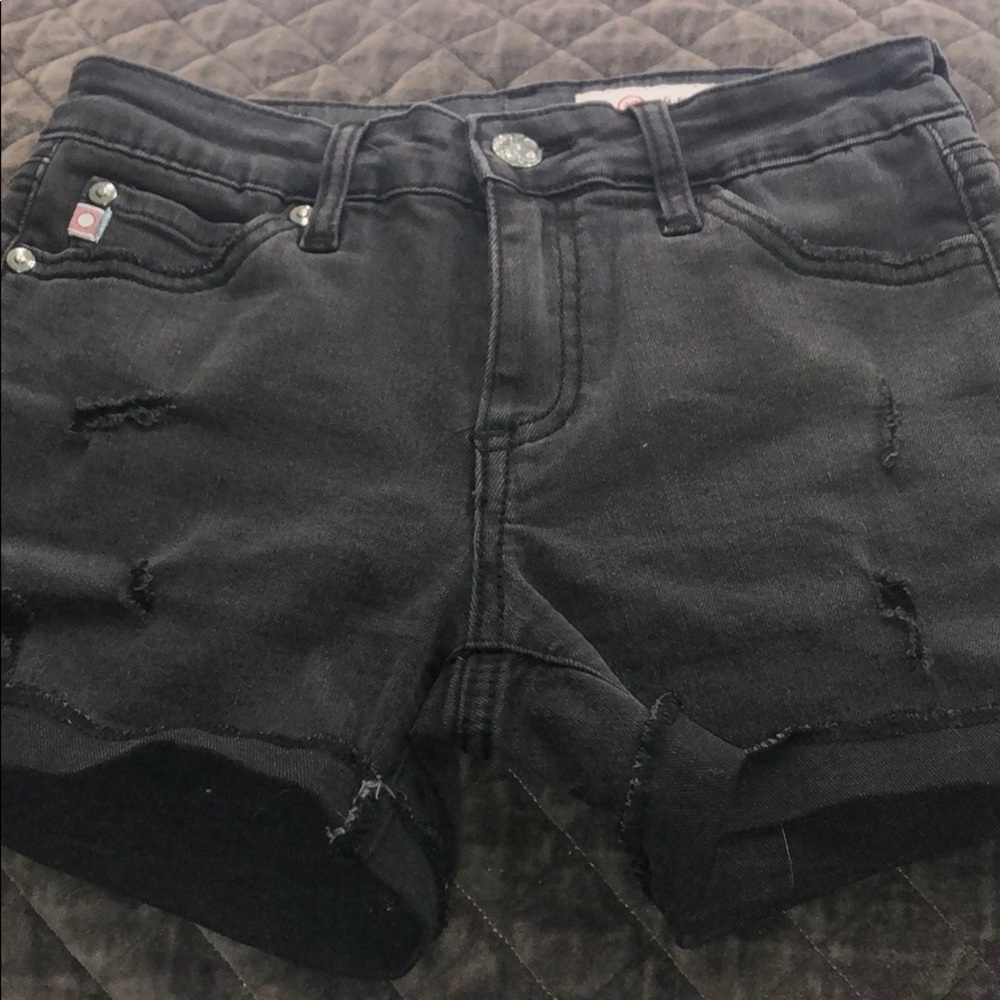 Kids black boyfriend roll up shorts size 12